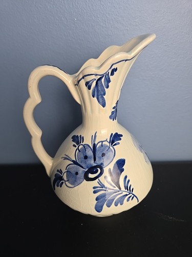 Vtg hand painted delft - vtg, blue