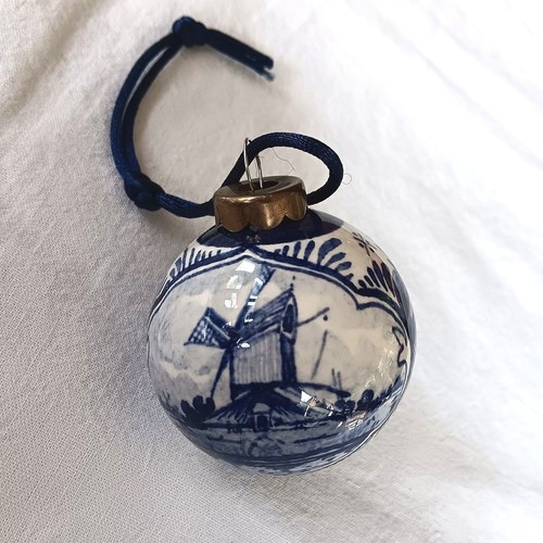 Ceramic delft holland ball - ceramic,