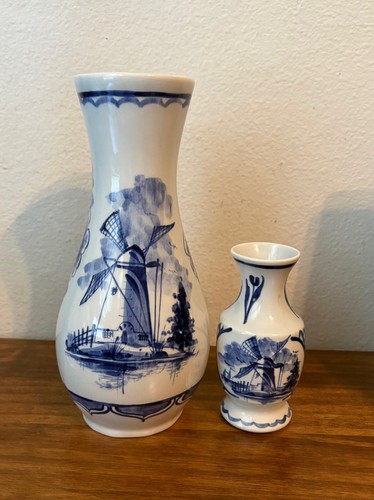 Pair vintage delft blue - pair,