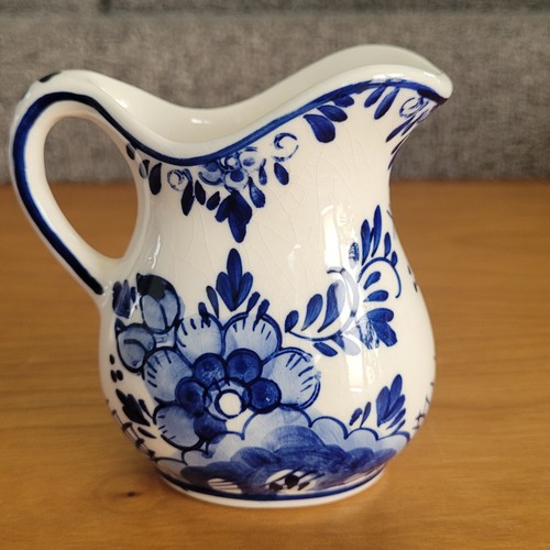 Delft blue hand painted - hand,